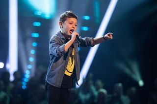 George performs on The Voice Kids