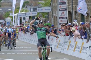 Stage 2 - Boucles de la Mayenne: Aberasturi wins stage 2