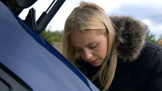 Revenge Belle goes into Jamie's car boot and opens up his vet's bag