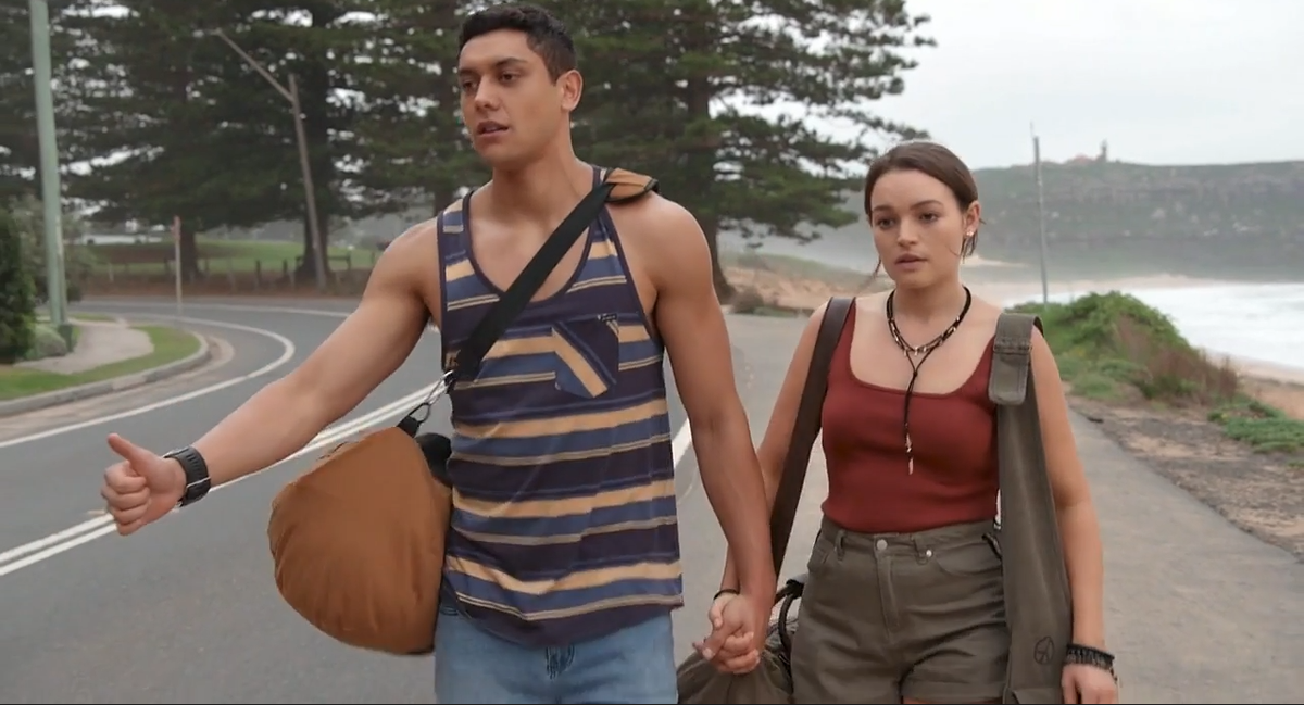 Home and Away, Bella Nixon, Nikau Parata