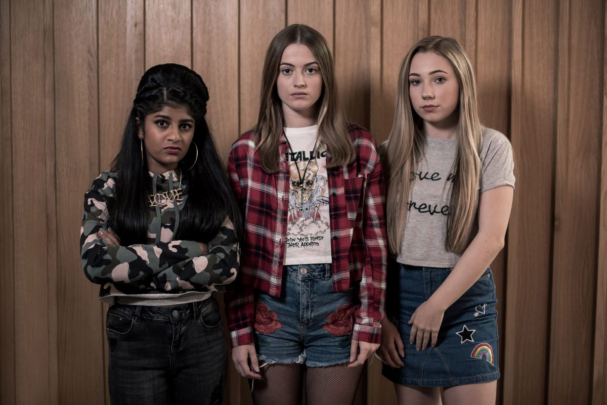 Yasmine, Lily and Peri in Hollyoaks