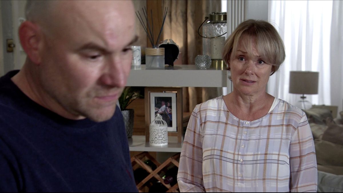 Coronation Street spoilers: Will Tim Metcalfe call off the wedding off?