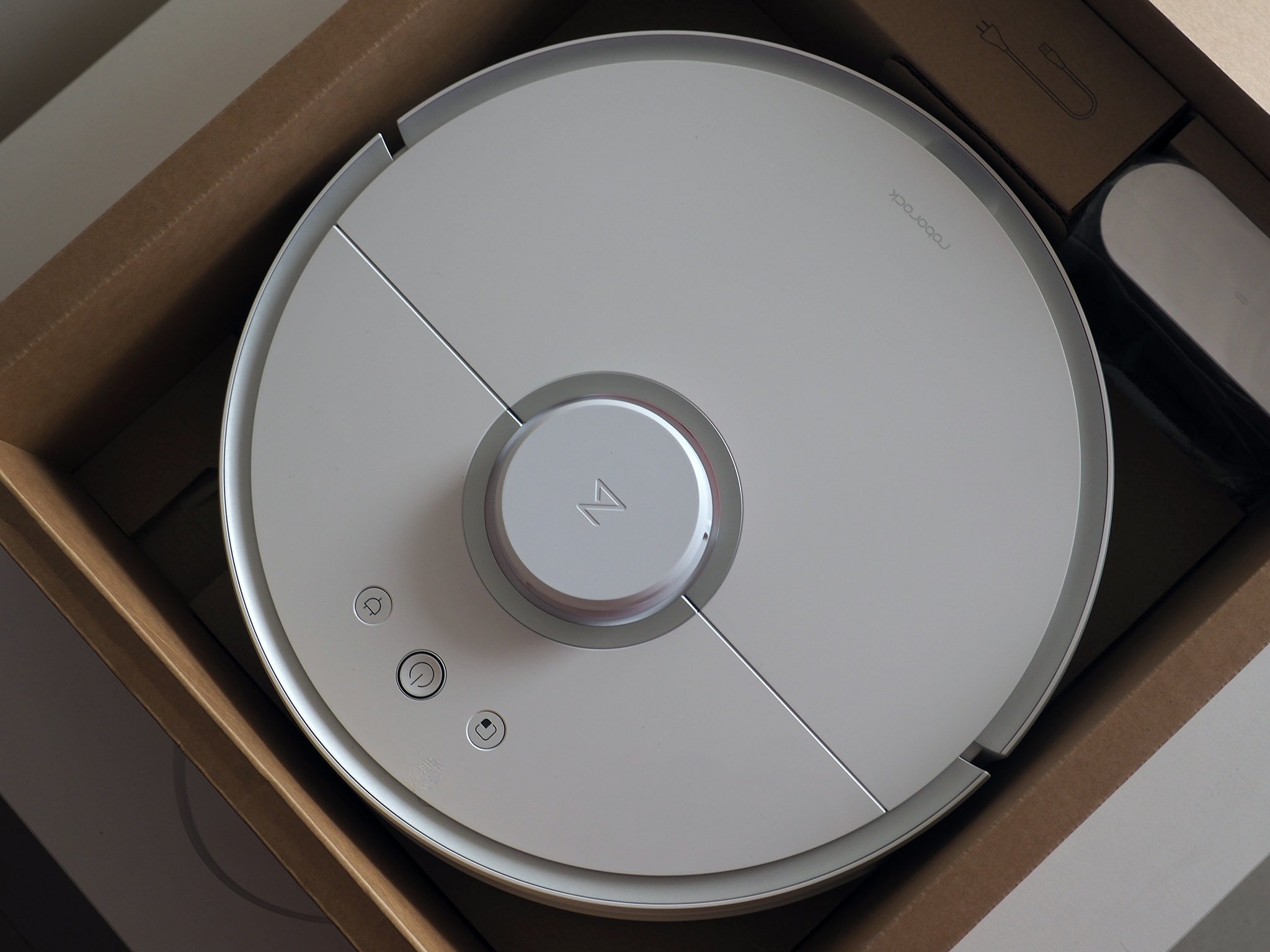 Xiaomi mi robot vacuum t12 черный. Xiaomi Vacuum Mop 3c Plus. Xiaomi Robot Vacuum e12. Xiaomi Robot Vacuum s10 Plus. Xiaomi Robot Vacuum e12 кнопка включения.