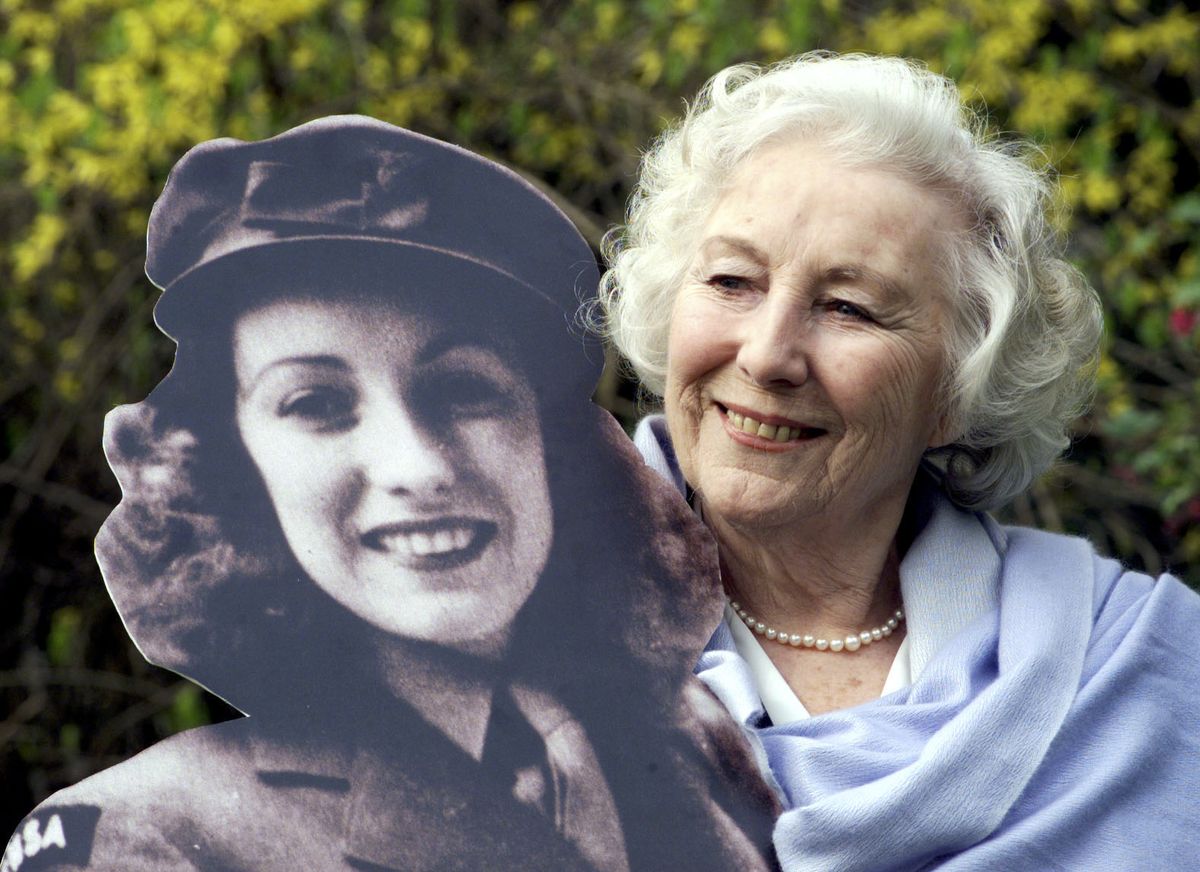 Vera Lynn with a cutout of herself