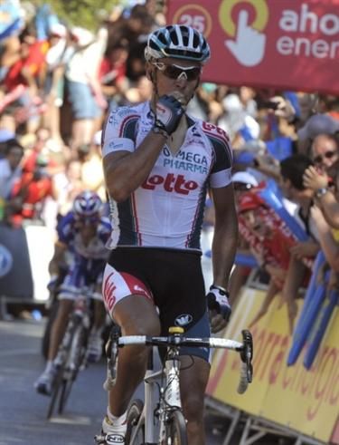 Philippe Gilbert (Omega Pharma - Lotto) wins stage three in M&aacute;laga.