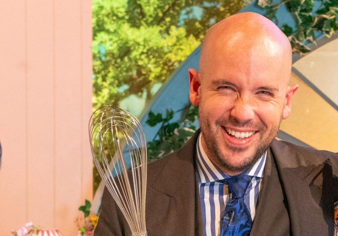 Bake Off Extra Slice Tom Allen