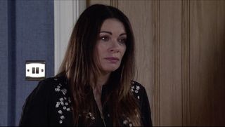 Carla is stunned when Peter proposes!