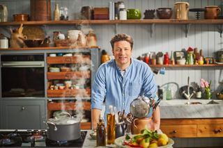 TV tonight Jamie: Keep Cooking Family Favourites
