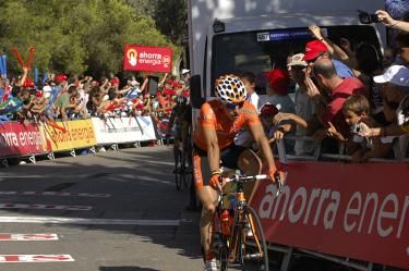 Igor Anton (Euskaltel-Euskadi) crosses the line in third.