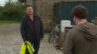 Paul reassures Vinny in Emmerdale