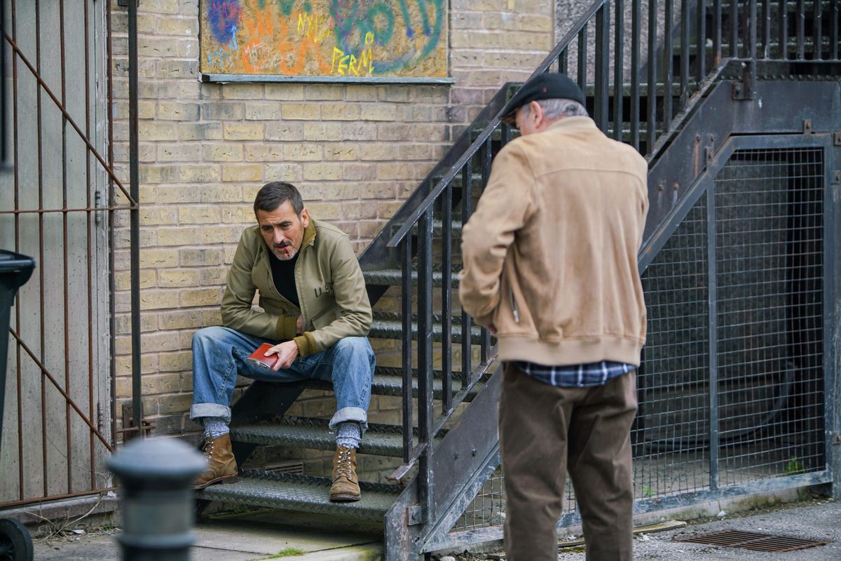 Coronation Street spoilers: Desperate Peter Barlow hits the bottle!