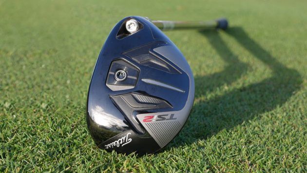  Titleist TSi2 Hybrid auf Gras