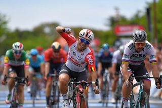 Caleb Ewan wins stage 5 at the Tour Down Under