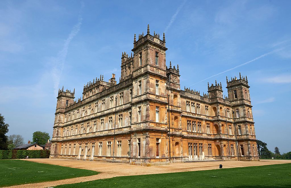 Downton Abbey filming location Highclere Castle