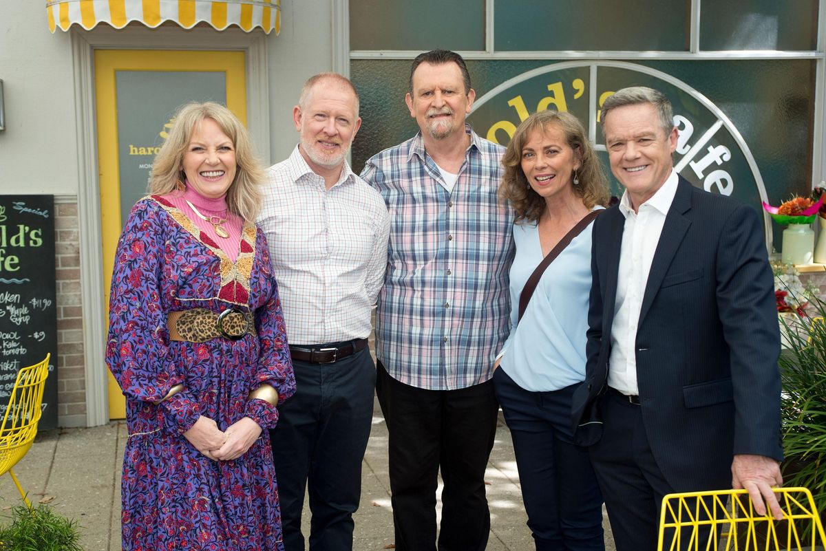 Neighbours, Melanie Pearson, Clive Gibbons, Des Clarke, Jane Harris, Paul Robinson