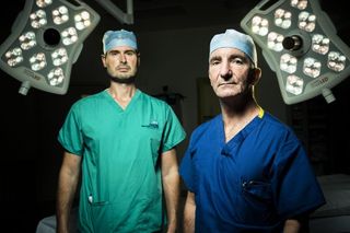 TV tonight Surgeons: At the Edge of Life