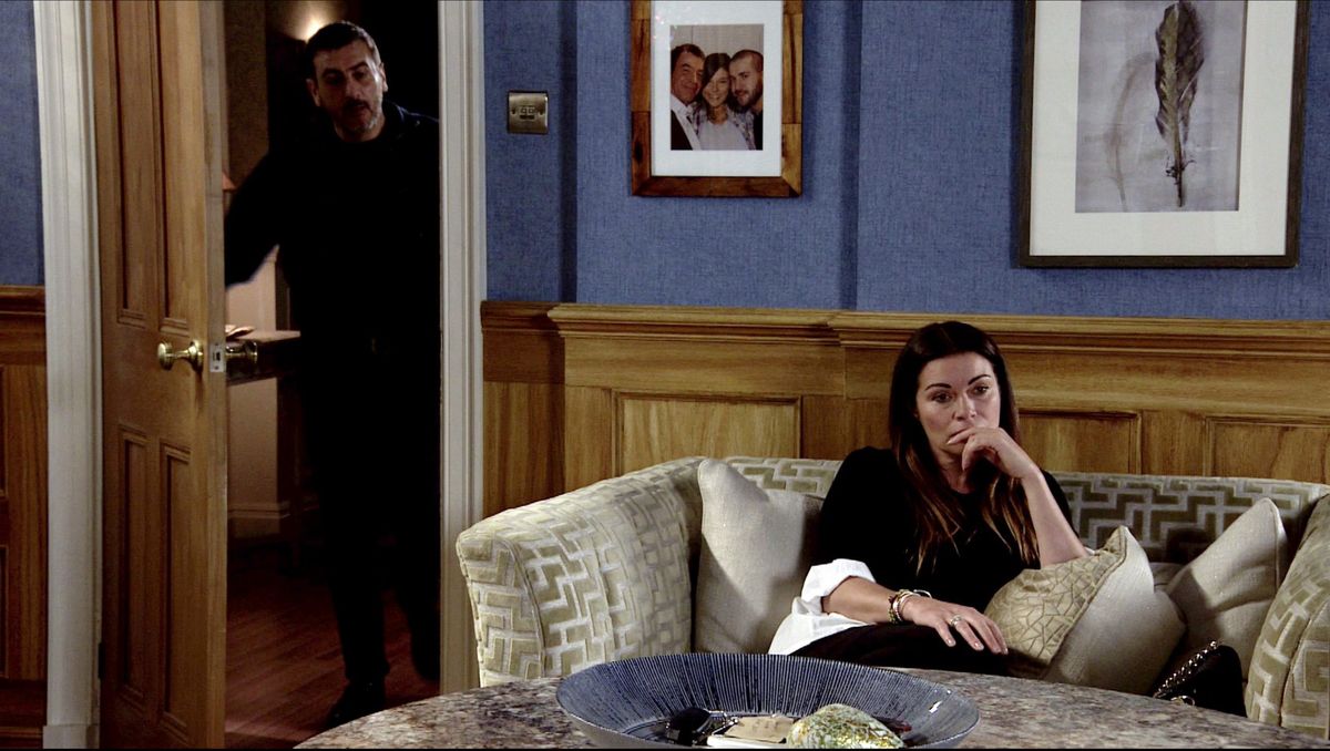 Coronation Street spoilers: Carla Connor doesn’t trust Abi with Peter…