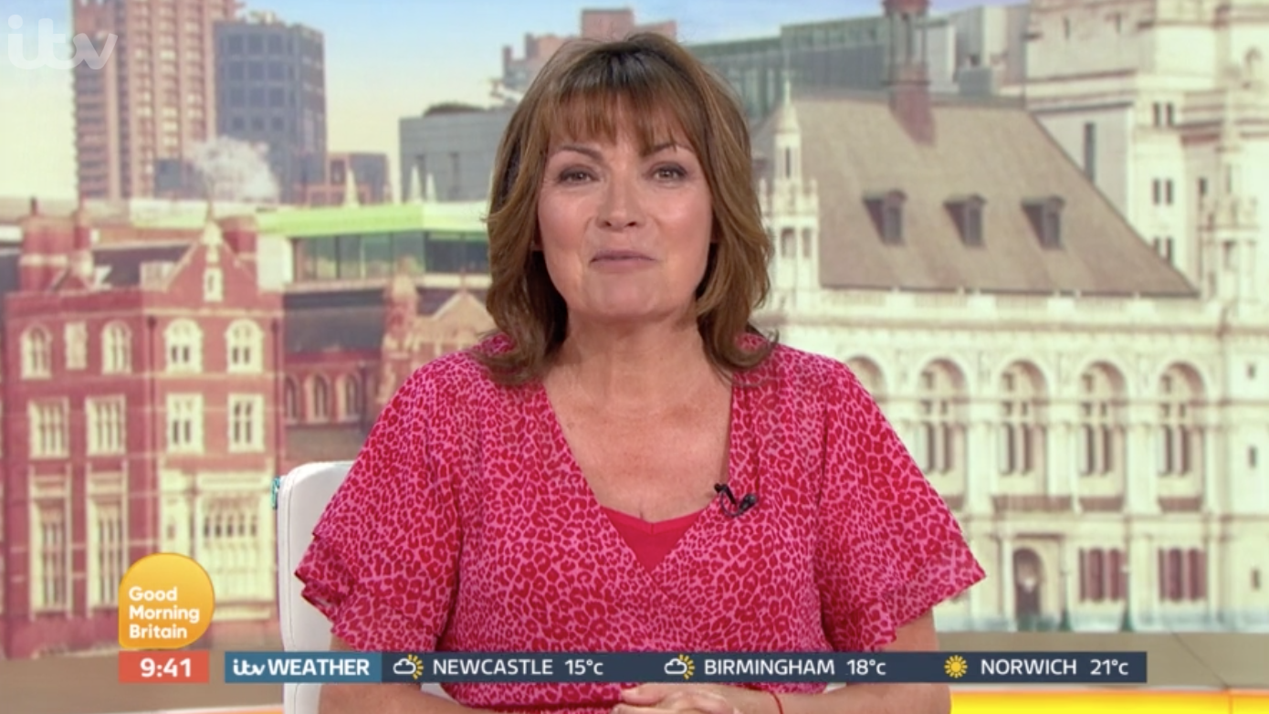 Lorraine Kelly left red-faced after THIS cheeky comment live on air ...