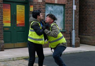 Coronation Street spoilers: Aadi Alahan defends Asha’s honour