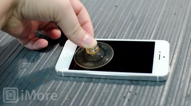 How To Replace A Cracked Or Broken Screen On An Iphone 5 Imore