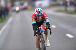 Bob Jungels (Deceuninck-QuickStep) takes a solo victory at Kuurne-Brussel-Kuurne