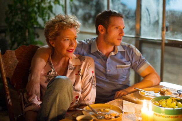 Annette Bening and Jamie Bell